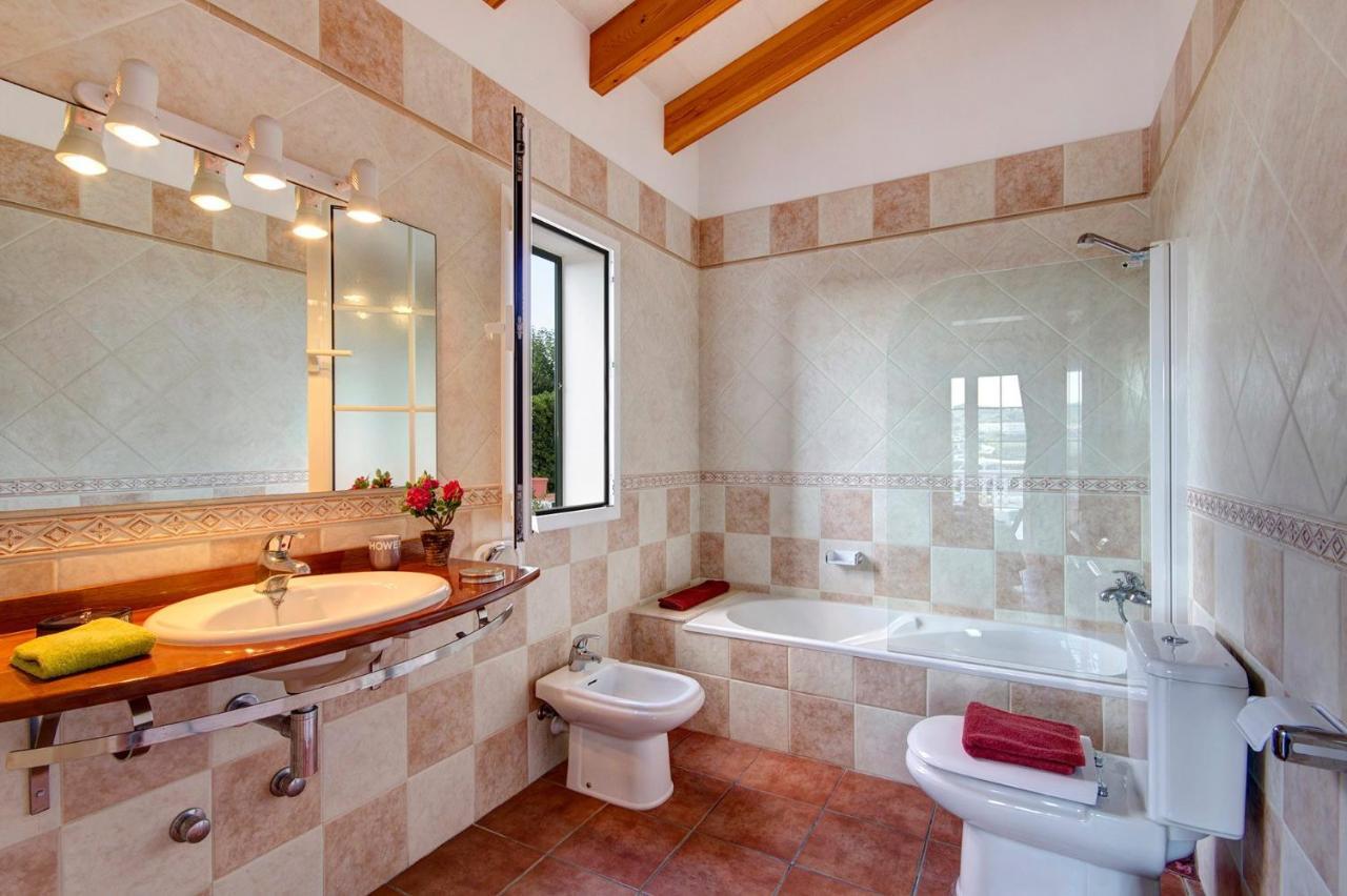 Villa Saona By Villa Plus Es Mercadal Buitenkant foto