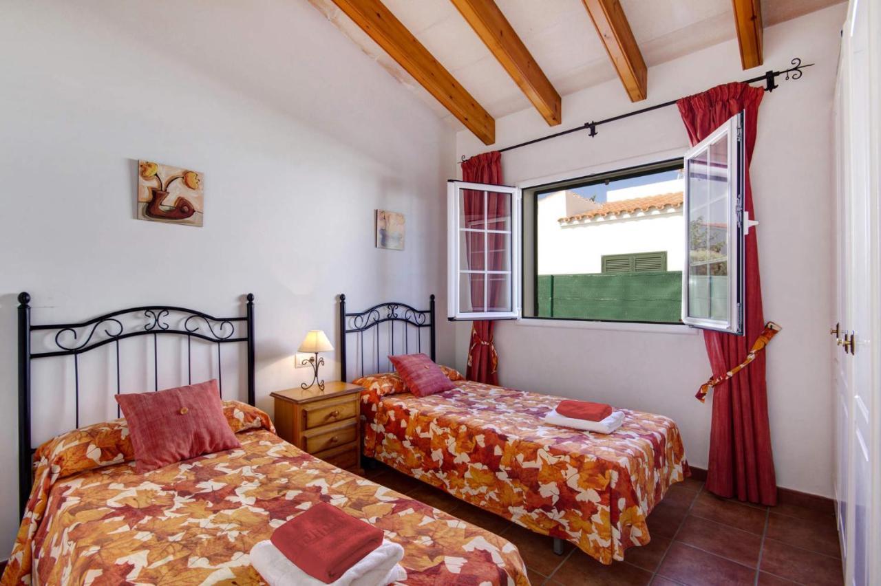 Villa Saona By Villa Plus Es Mercadal Buitenkant foto