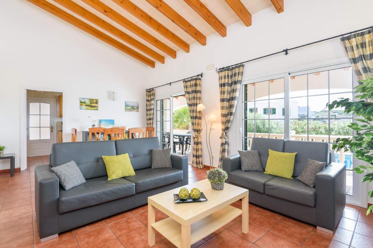 Villa Saona By Villa Plus Es Mercadal Buitenkant foto