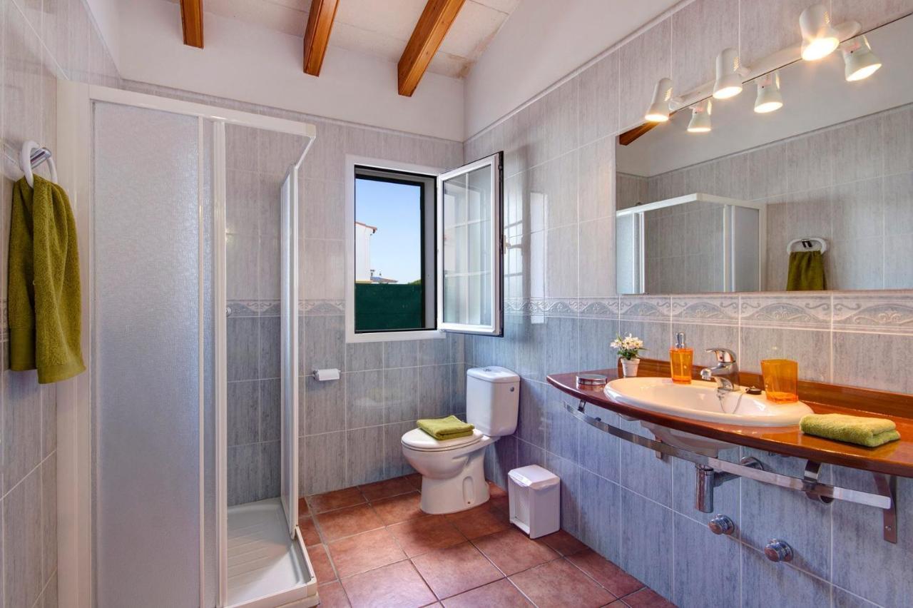 Villa Saona By Villa Plus Es Mercadal Buitenkant foto